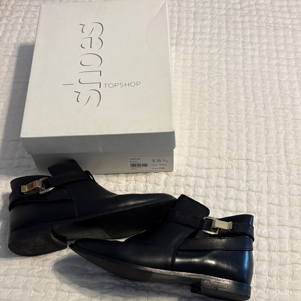Topshop Black Leather women’s ankle boots - Picture 3 of 9